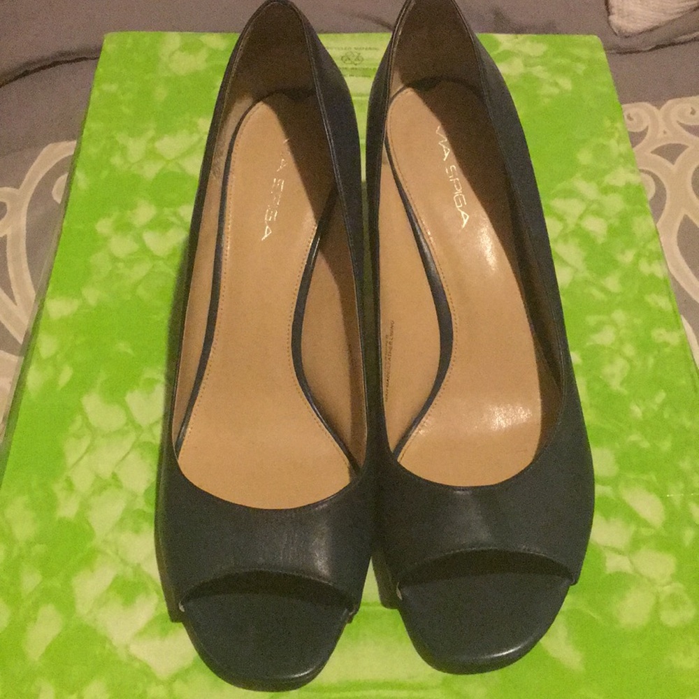 Via Spiga Pump